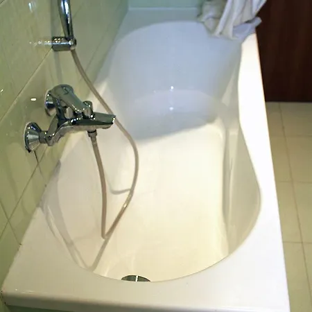 Hotel Centrale Ξενοδοχείο Μέστρε