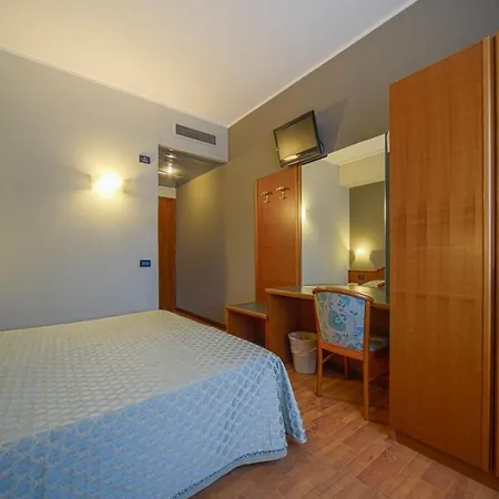Hotel Centrale Μέστρε