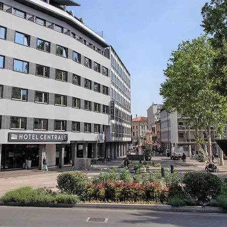 Ξενοδοχείο Hotel Centrale 3*