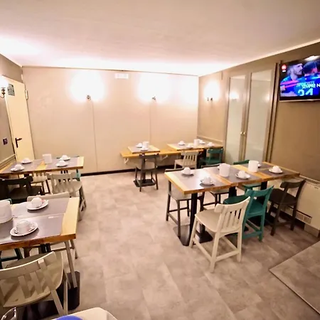 Hotel Centrale Ξενοδοχείο 3*