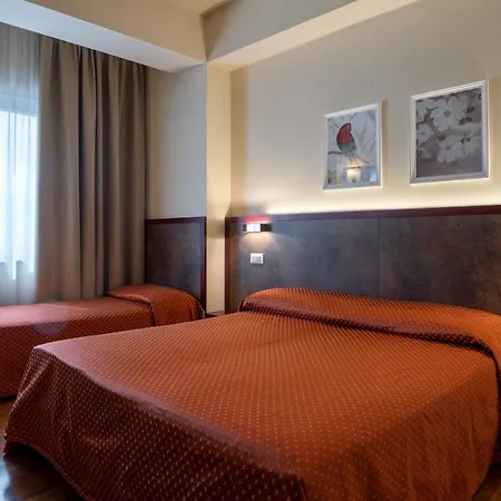 Hotel Centrale Hotel 3*